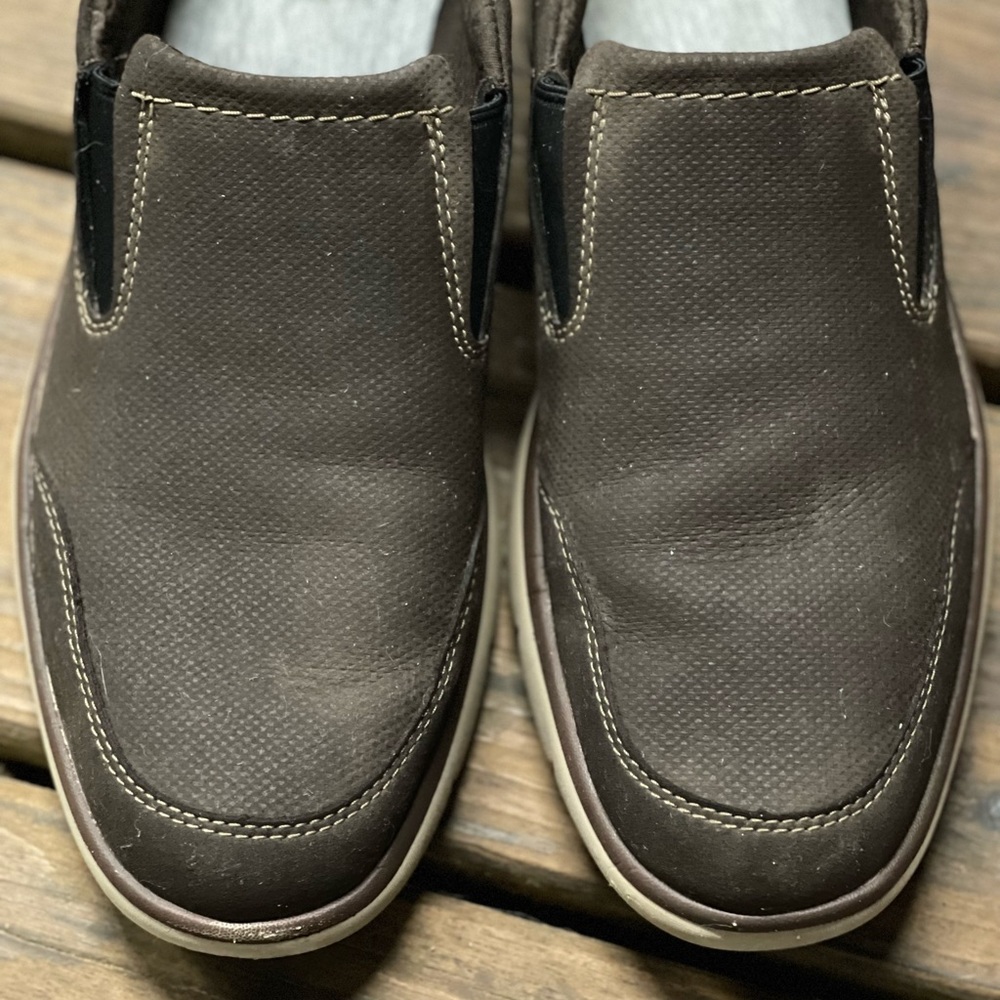 Mens Clarks Cloudsteppers with Tetrasoft size 9